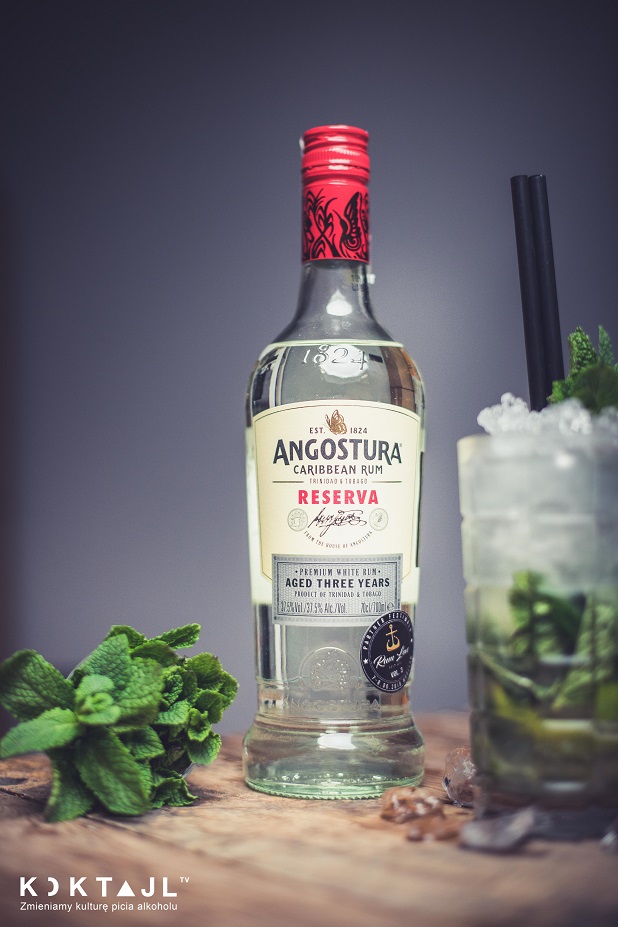 angostura-rum-drink
